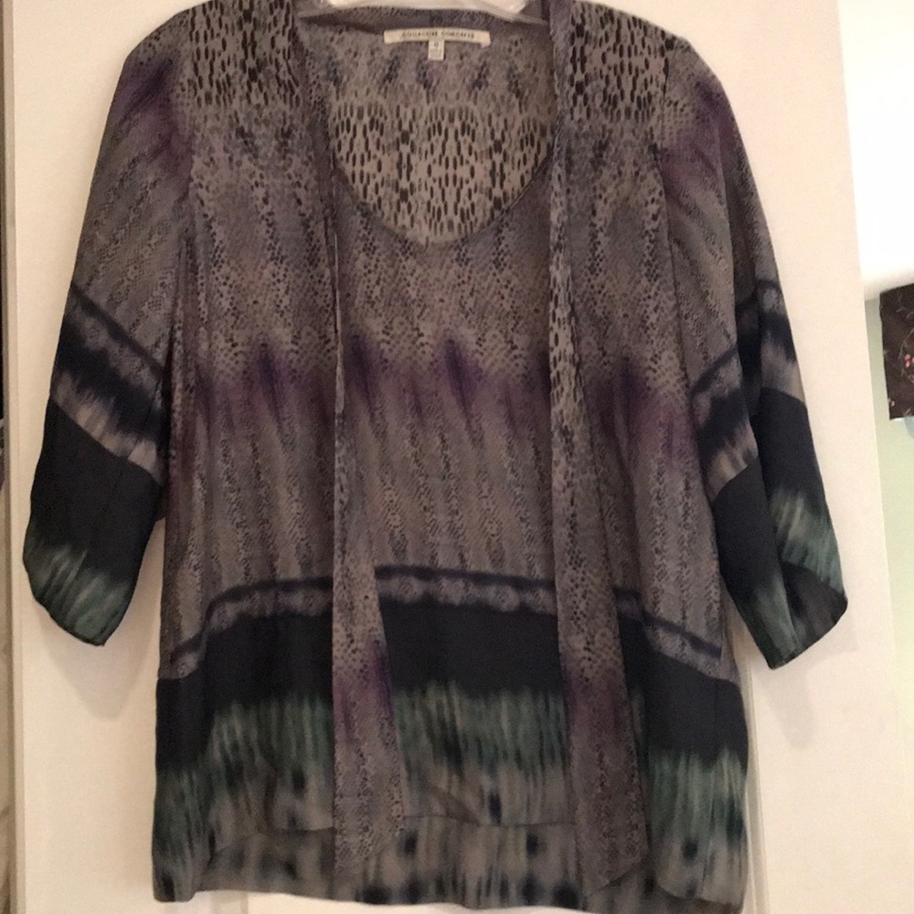 Gorgeous tie neck blouse.